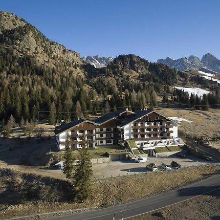 Appartamento Ab 帕索圣佩莱格里诺 外观 照片